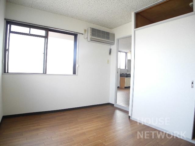 部屋画像9