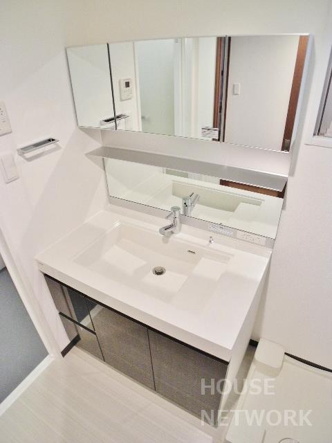部屋画像5