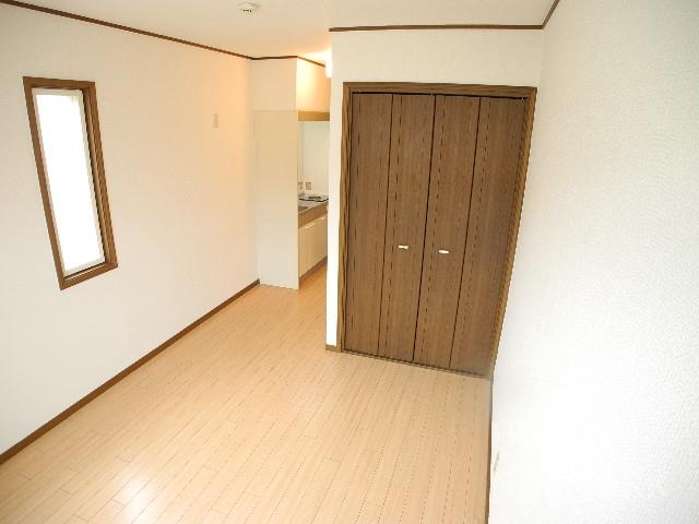 部屋画像5