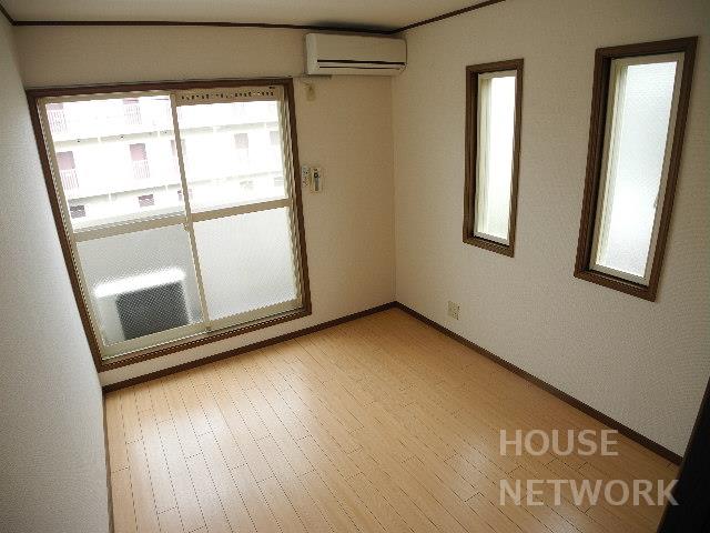 部屋画像10