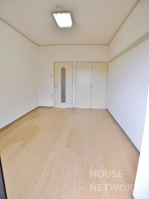部屋画像9