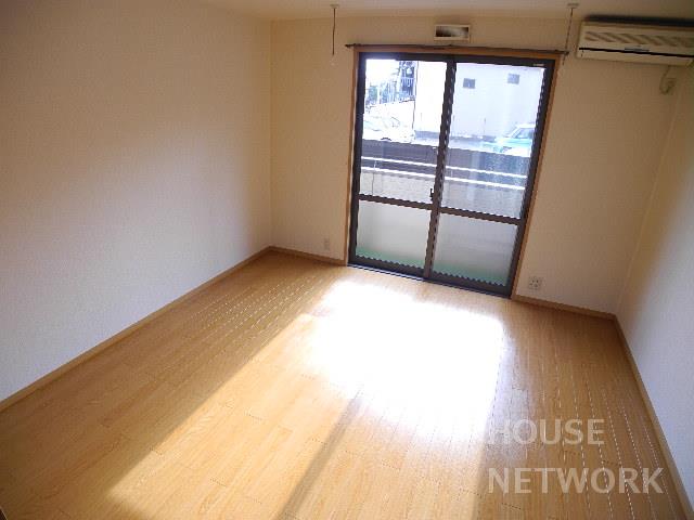 部屋画像10