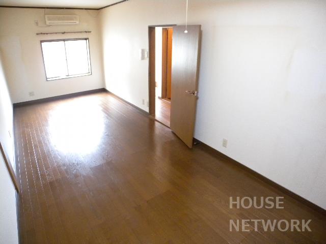 部屋画像16