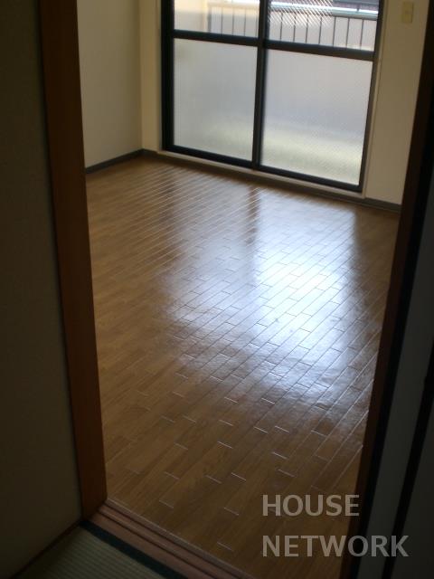 部屋画像23