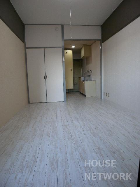 部屋画像5