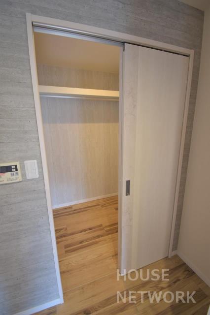 部屋画像18
