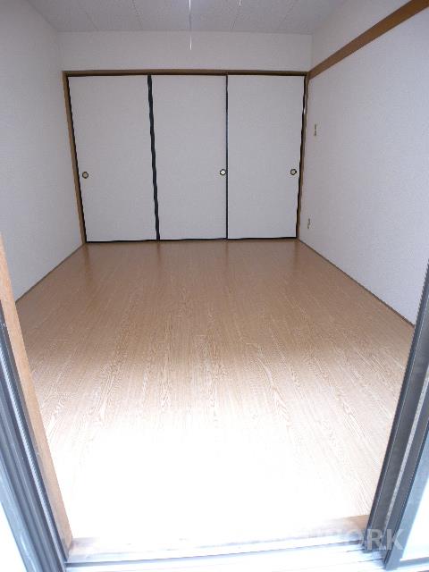 部屋画像23