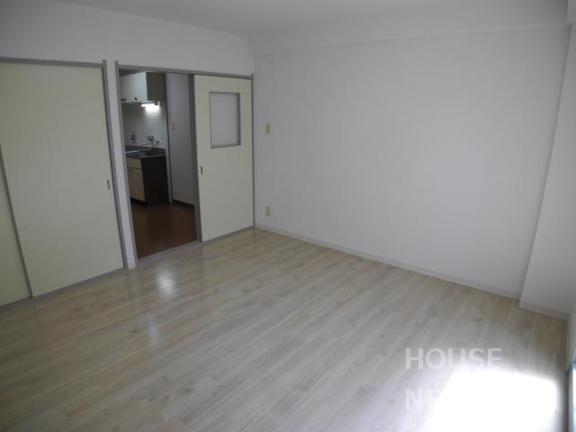 部屋画像18