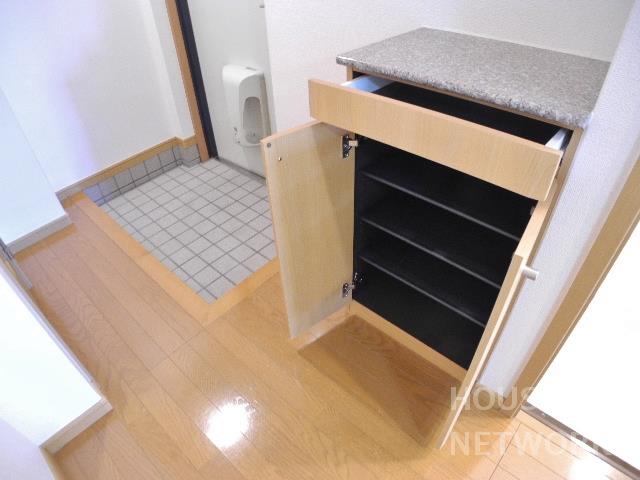 部屋画像10