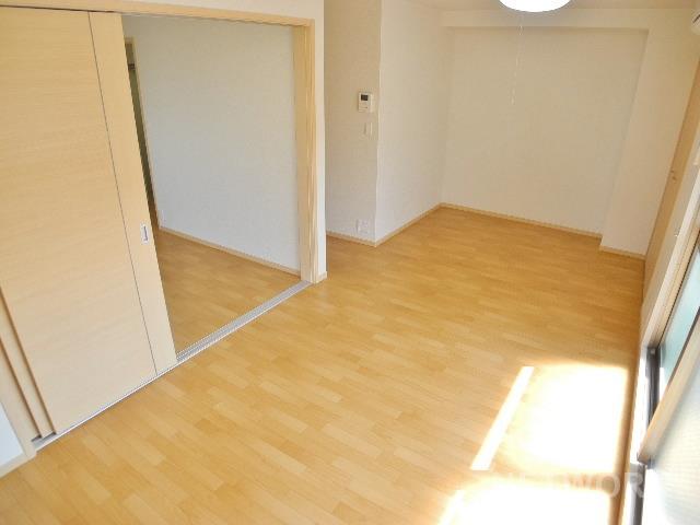 部屋画像16