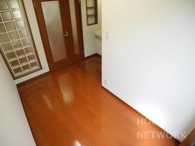 部屋画像18