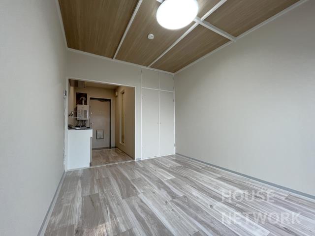 部屋画像5