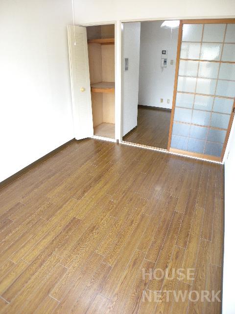 部屋画像18