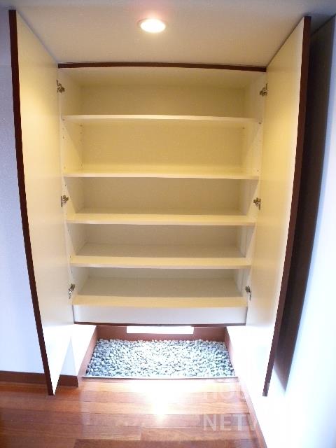 部屋画像10