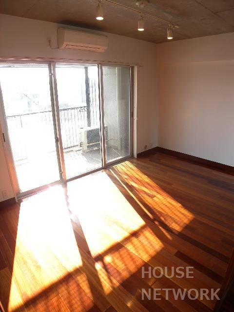 部屋画像3