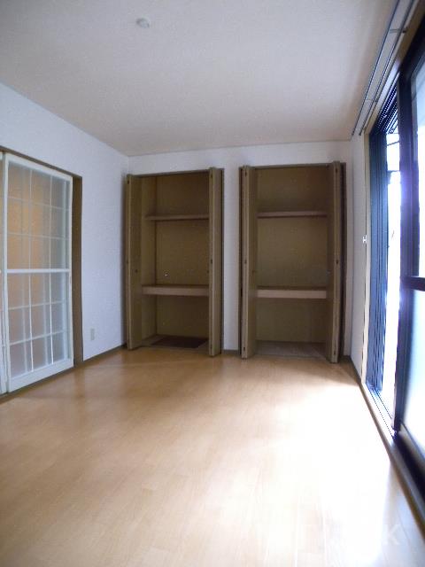 部屋画像1