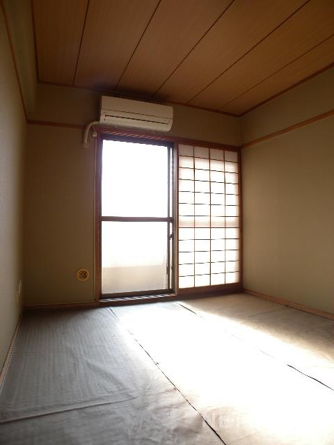 部屋画像5