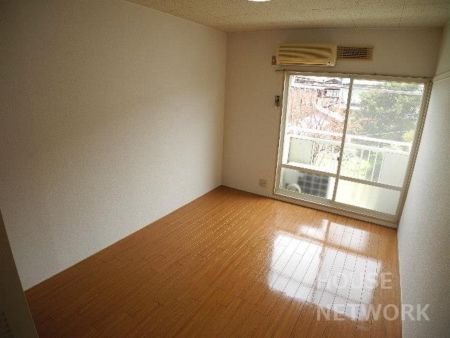 部屋画像13