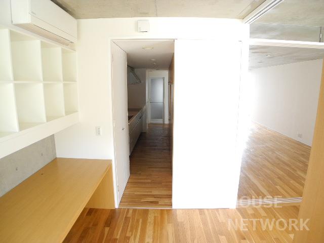 部屋画像9