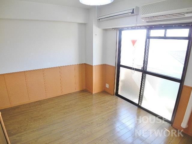 部屋画像5