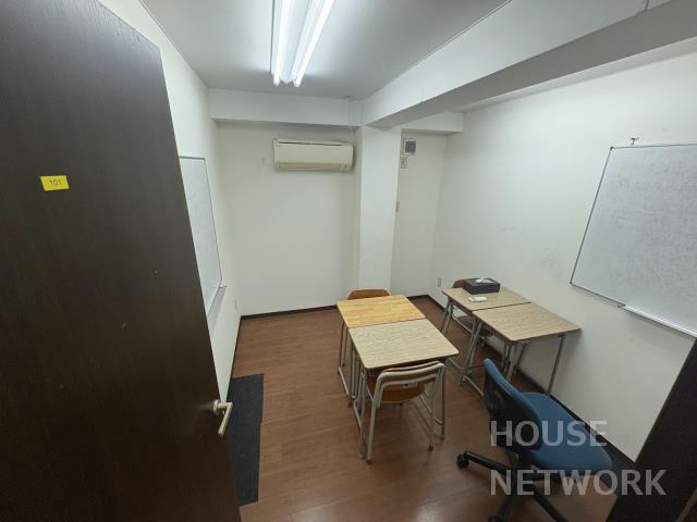 部屋画像10