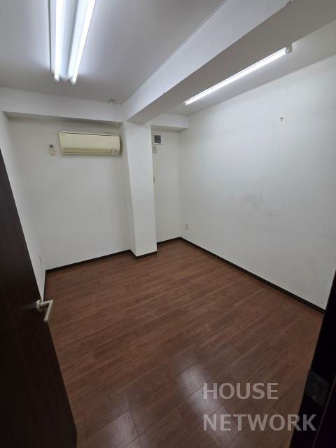 部屋画像10