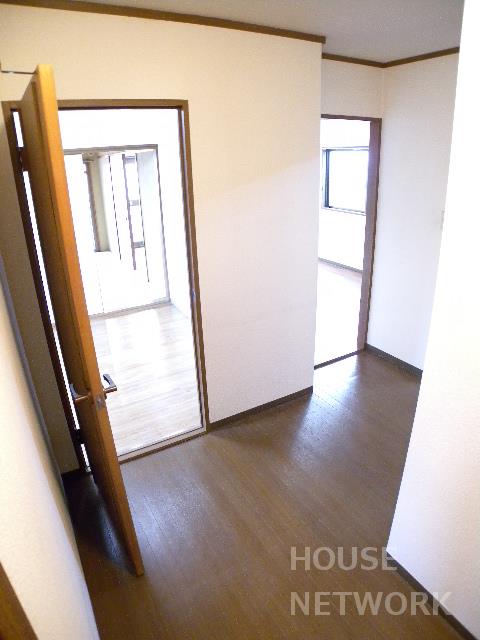 部屋画像10