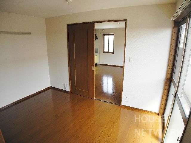 部屋画像23
