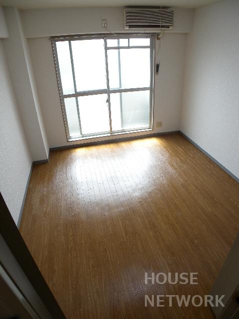 部屋画像10