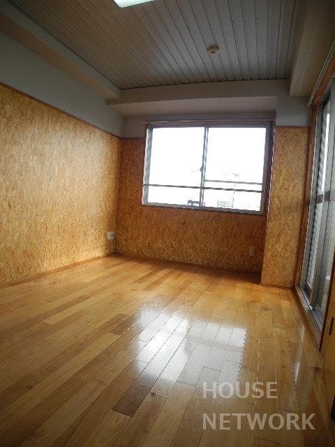 部屋画像10