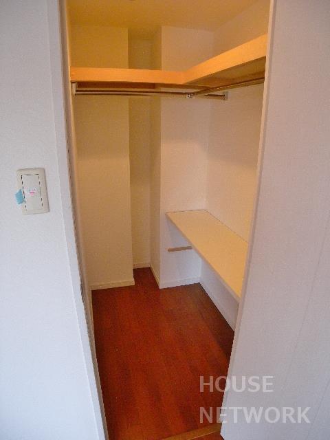 部屋画像18