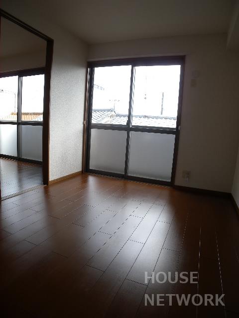 部屋画像9