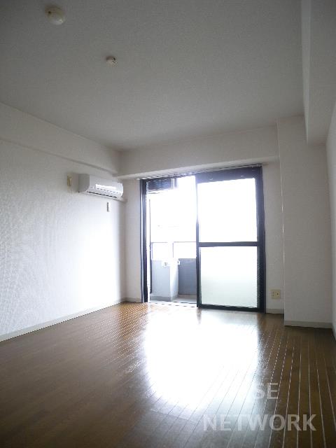 部屋画像10