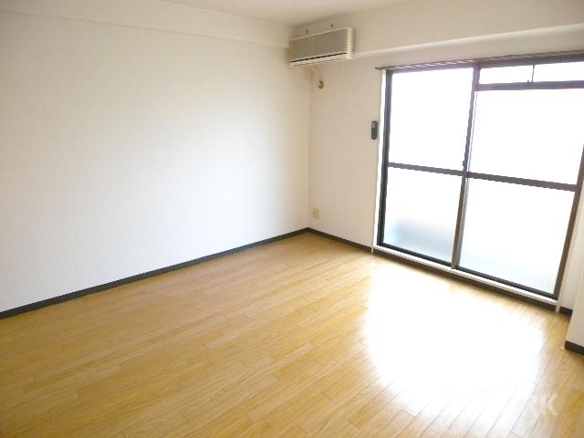 部屋画像18