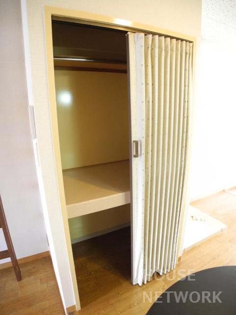 部屋画像10