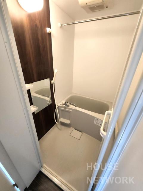 部屋画像5