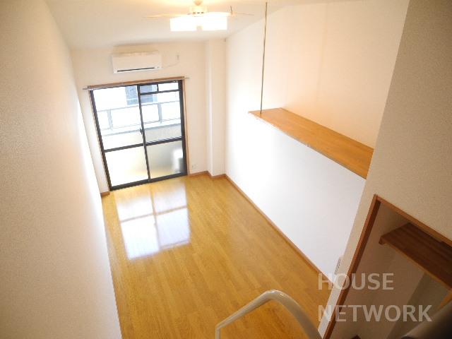 部屋画像23