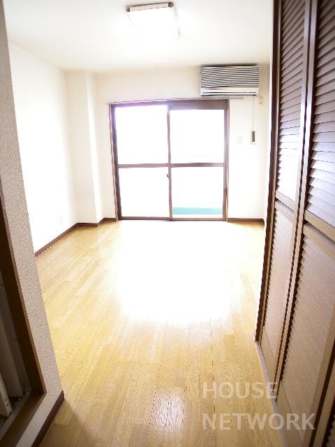部屋画像10