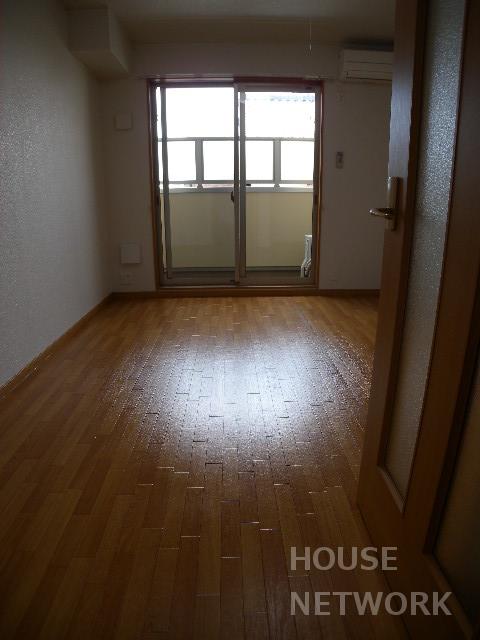 部屋画像10
