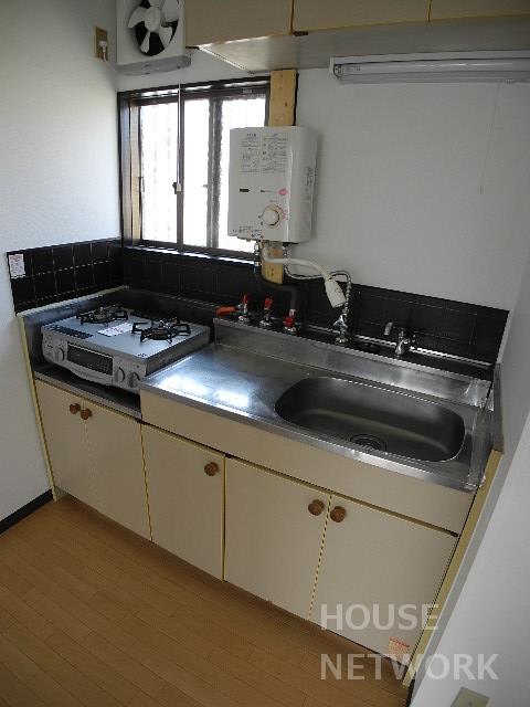 部屋画像5
