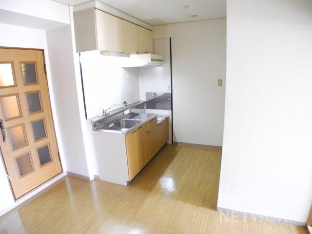 部屋画像17