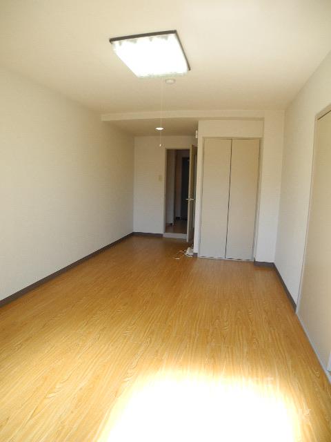部屋画像18
