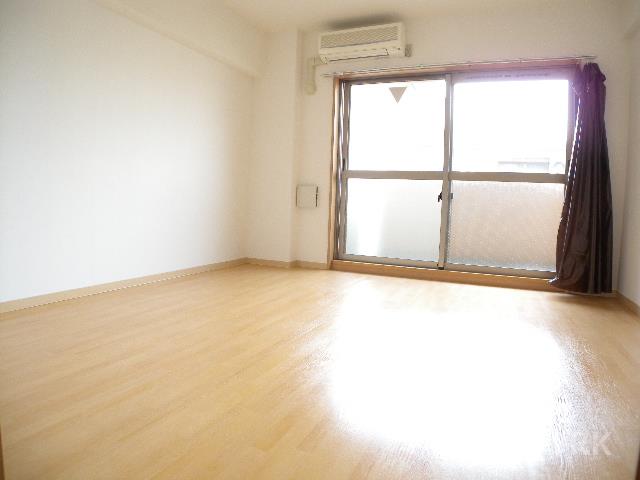 部屋画像1
