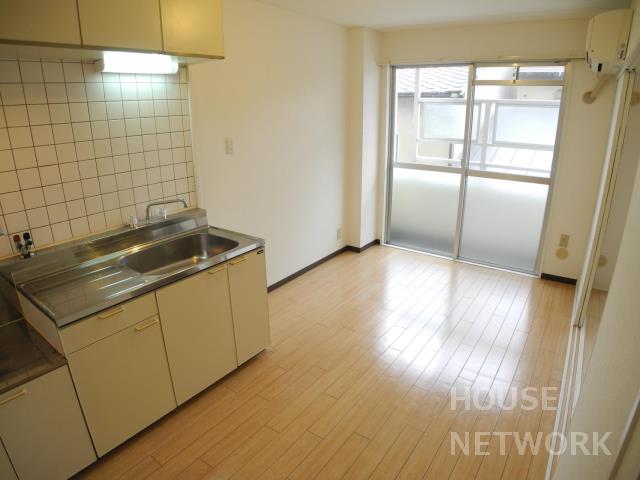 部屋画像15