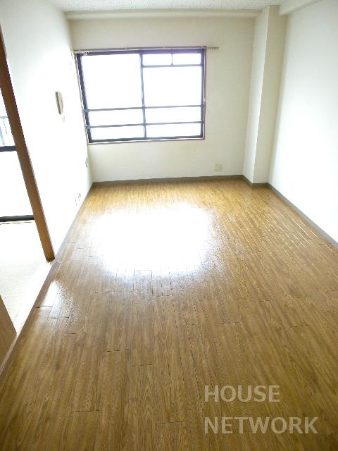 部屋画像9