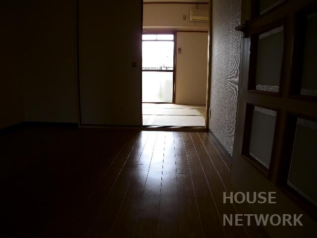 部屋画像16