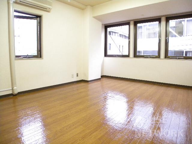 部屋画像23