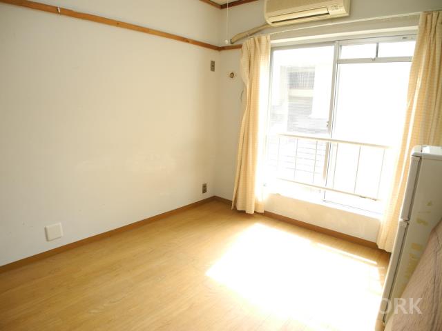 部屋画像1