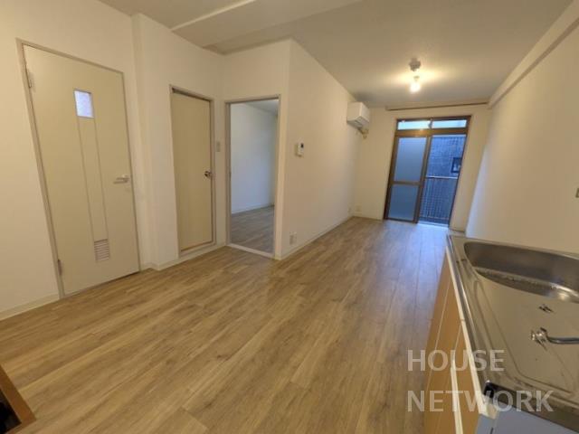 部屋画像3