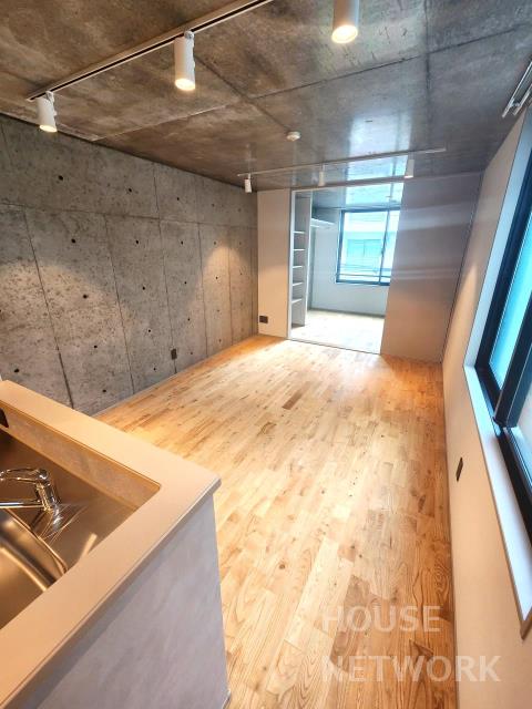 部屋画像23